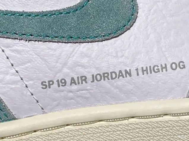 Bmlin Jordan 555088-311 OG High Turbo Green Retro 1 Air 0525